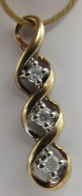 3 DIAMOND NECKLACE PENDANT CHARM 10K GOLD