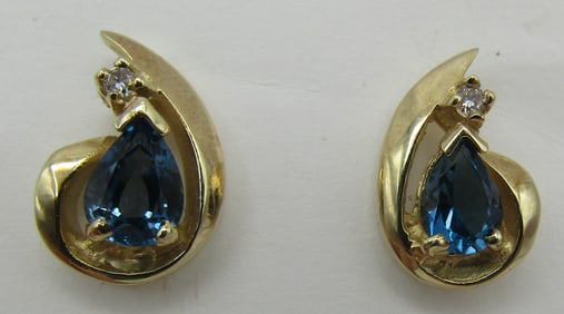1.6CT BLUE TOPAZ & DIAMOND EARRINGS 14K GOLD 5GRAM