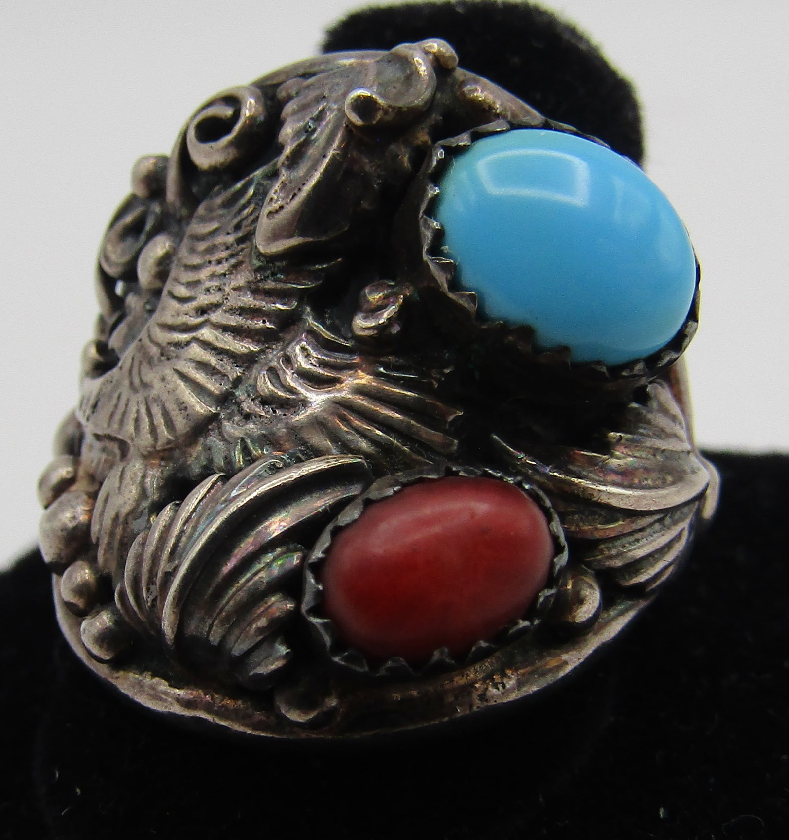 "CHAVEZ" TURQUOISE CORAL RING STERLING SILVER: ARTIST HALLMARKED "FC 925" FREDERICK CHAVEZ. TESTED STERLING RING. VINTAGE ESTATE NATIVE AMERICAN SOUTHWEST NAVAJO INDIAN JEWELRY. TOP MEASURES 1 INCH. RING SIZE 11. WEIGHS 15.0 GRAMS. EXCELLENT USED 