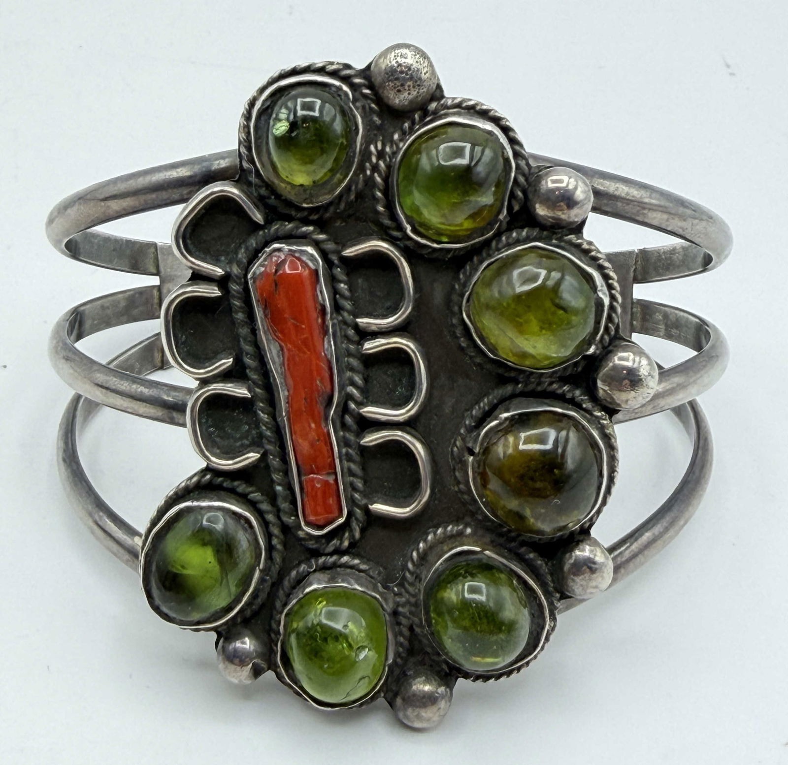 OLD RED CORAL PERIDOT STERLING BRACELET (1 of 6)