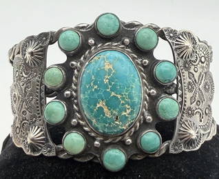 VINTAGE NAVAJO TURQUOISE STERLING CLUSTER BRACELET