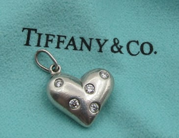 TIFFANY& CO DIAMOND ETOILE HEART PENDANT STERLING