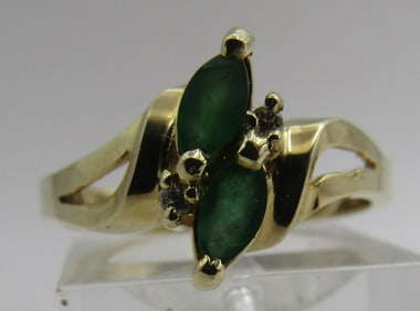 EMERALD DIAMOND RING 14K GOLD 3GRAM SIZE 7