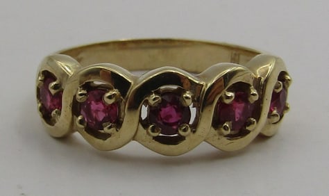 GENUINE 5 RUBY BAND RING 14K GOLD 3.5GRAM SIZE 6.5