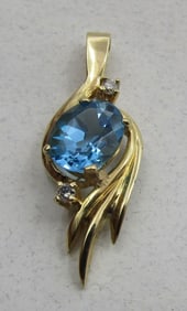 BLUE TOPAZ DIAMOND 14K GOLD NECKLACE PENDANT 2.7GR