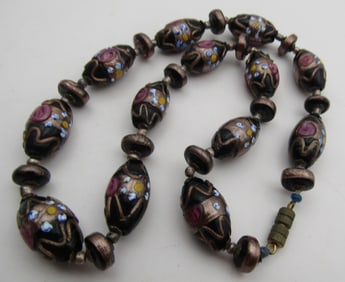 WEDDING CAKE GLASS BEAD NECKLACE MURANO VENETIAN