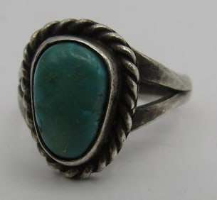 VINTAGE NAVAJO TURQUOISE RING STERLING SILVER SIZ6