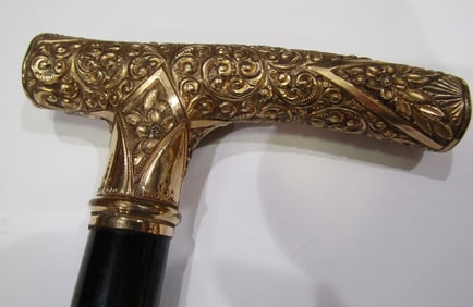 ANTIQUE GOLD REPOUSSE CANE WALKING STICK