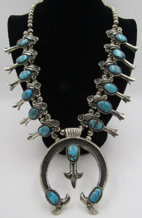 208GR CARUSETTA TURQUOISE SQUASH BLOSSOM NECKLACE (1 of 6)