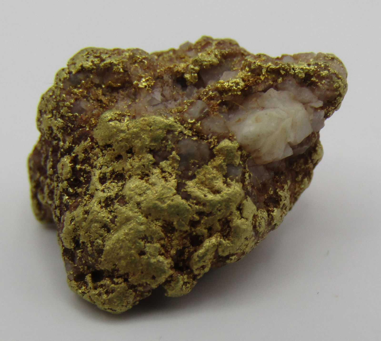 CALIFORNIA GOLD NUGGET 2.7 GRAMS (1 of 4)