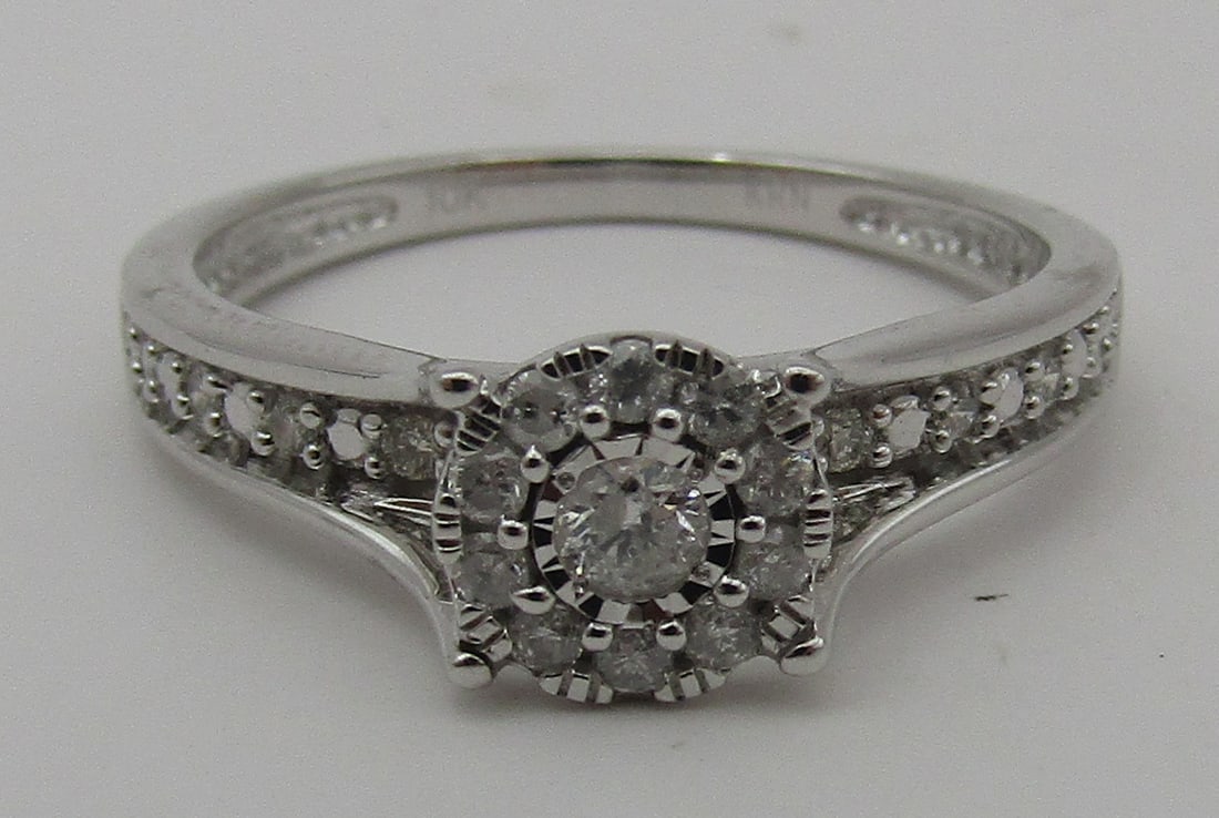 19 NATURAL DIAMOND RING 10K WHITE GOLD SIZE 7 (1 of 6)