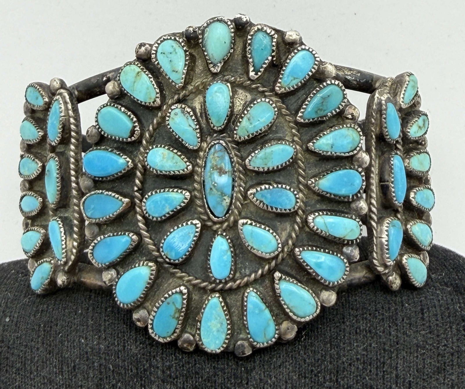 "JMB" 1960's ZUNI TURQUOISE STERLING BRACELET (1 of 6)