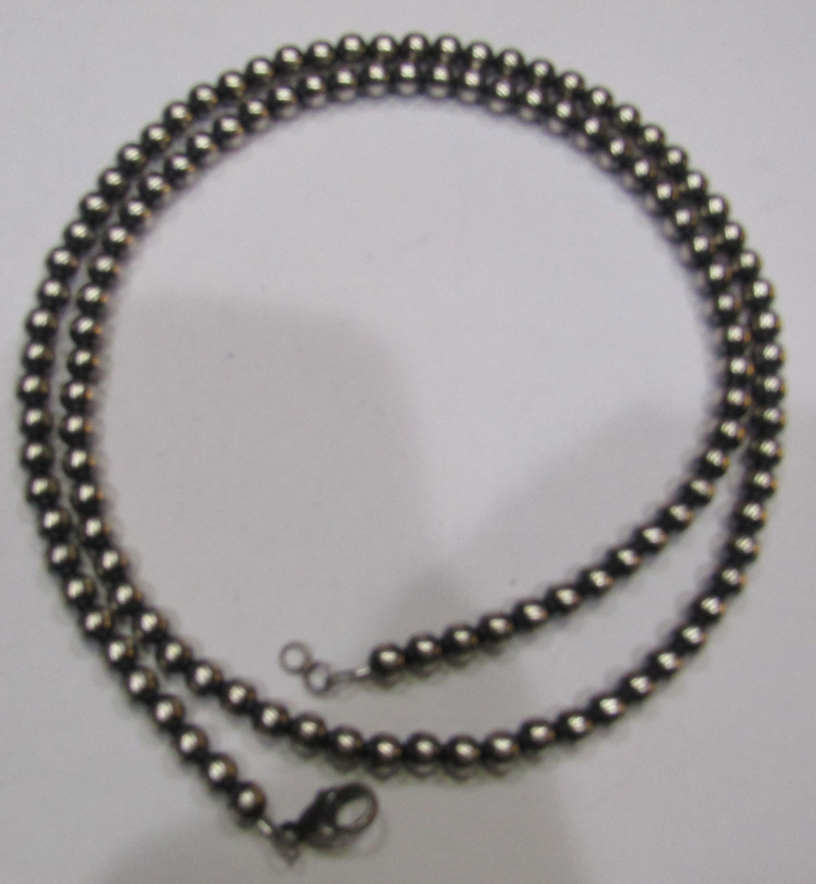 30" NAVAJO PEARL BEAD NECKLACE STERLING SILVER (1 of 2)