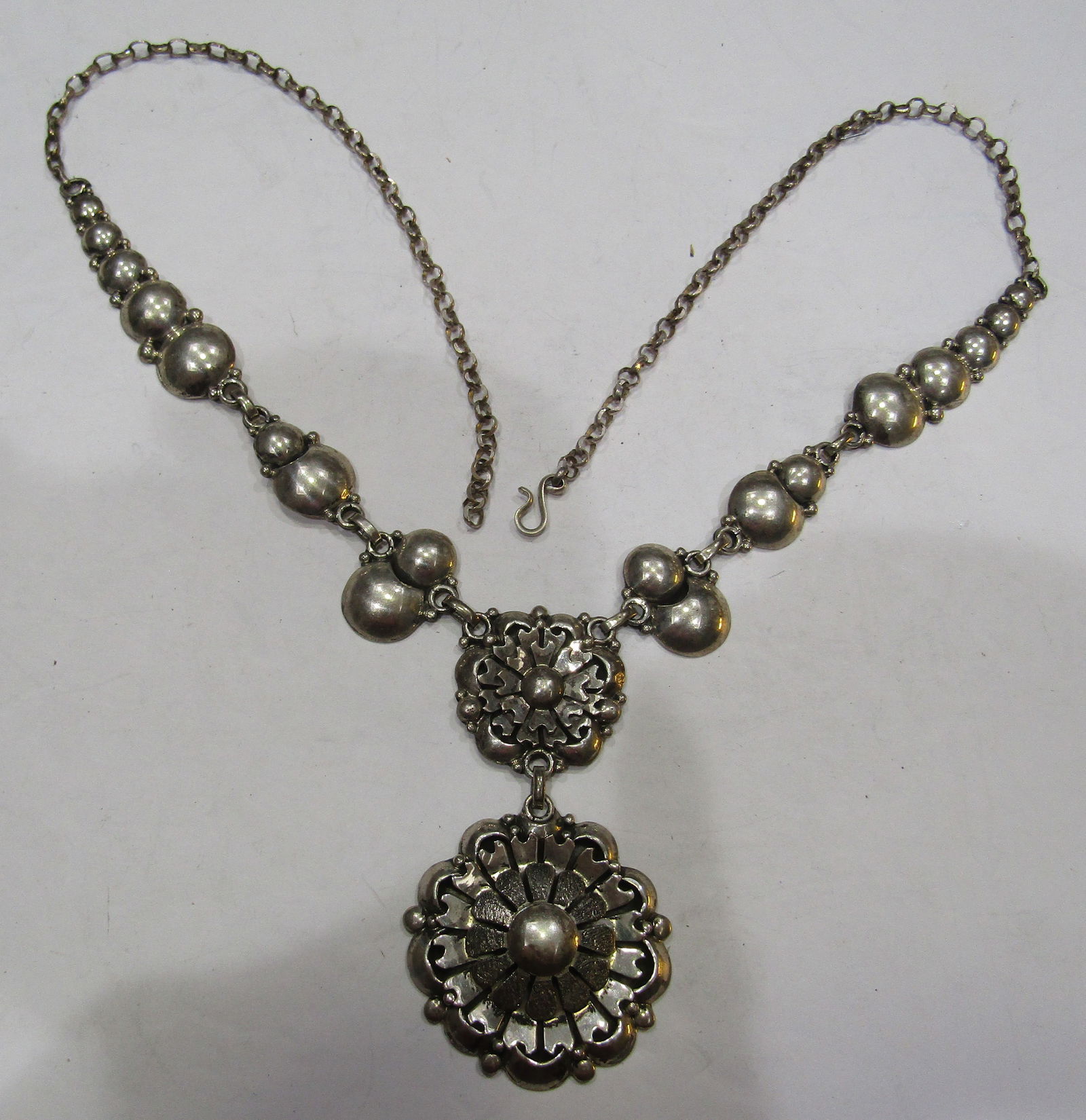 CLEM NALWOOD NECKLACE STERLING SILVER (1 of 3)