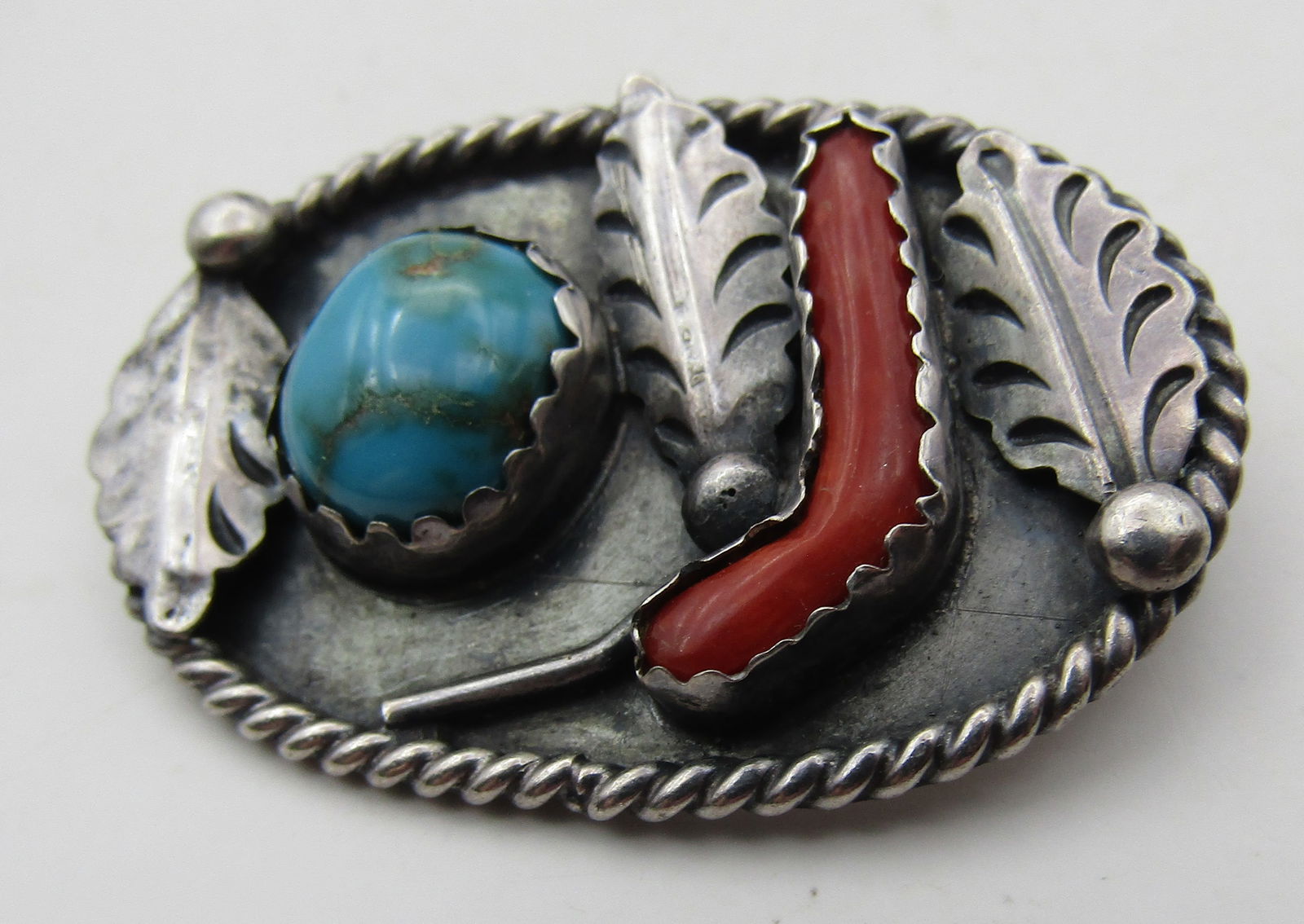 NAVAJO TURQUOISE CORAL PIN STERLING SILVER BROOCH (1 of 5)