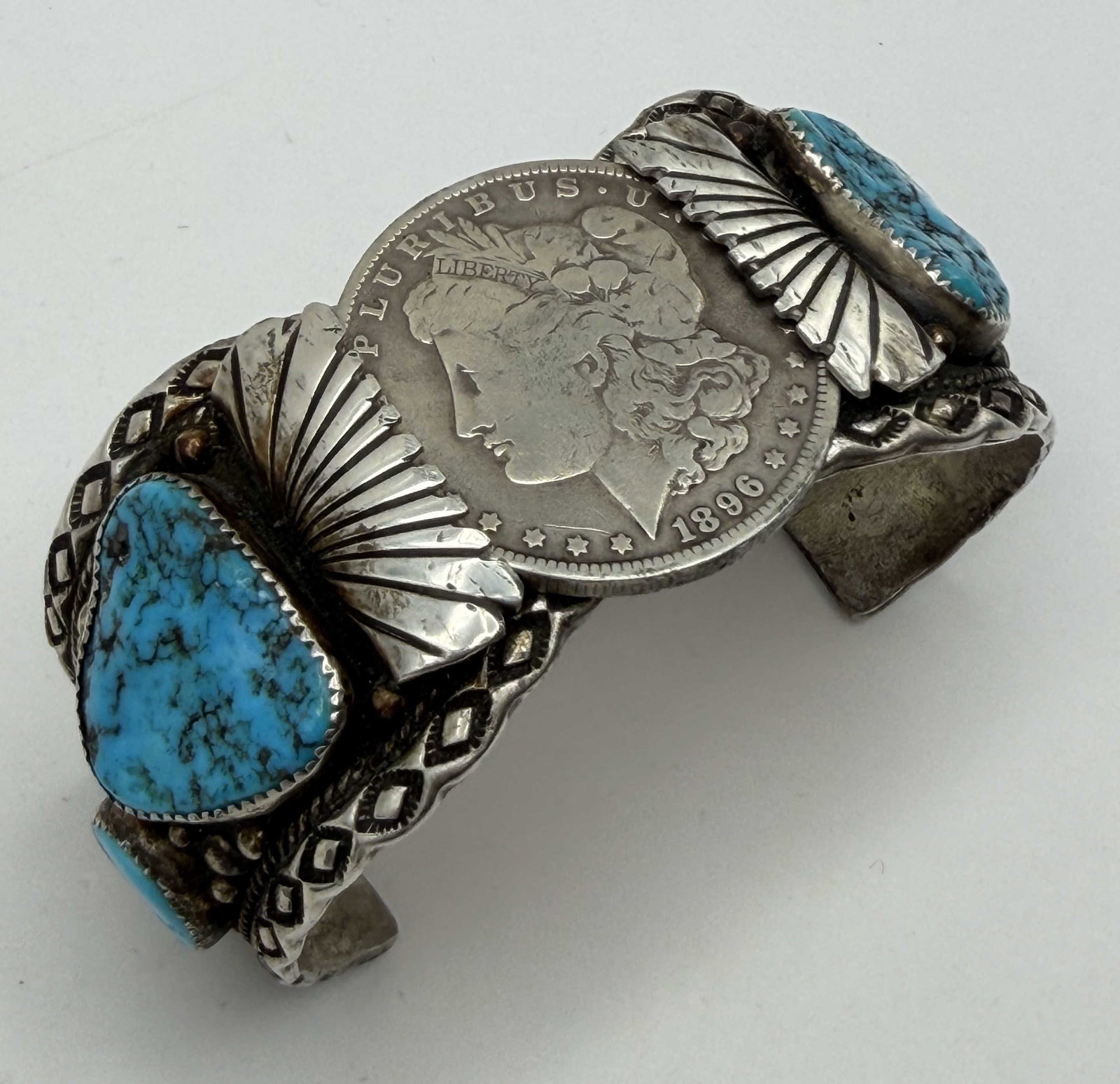 8" CHEE STERLING TURQUOISE SILVER DOLLAR BRACELET (1 of 6)