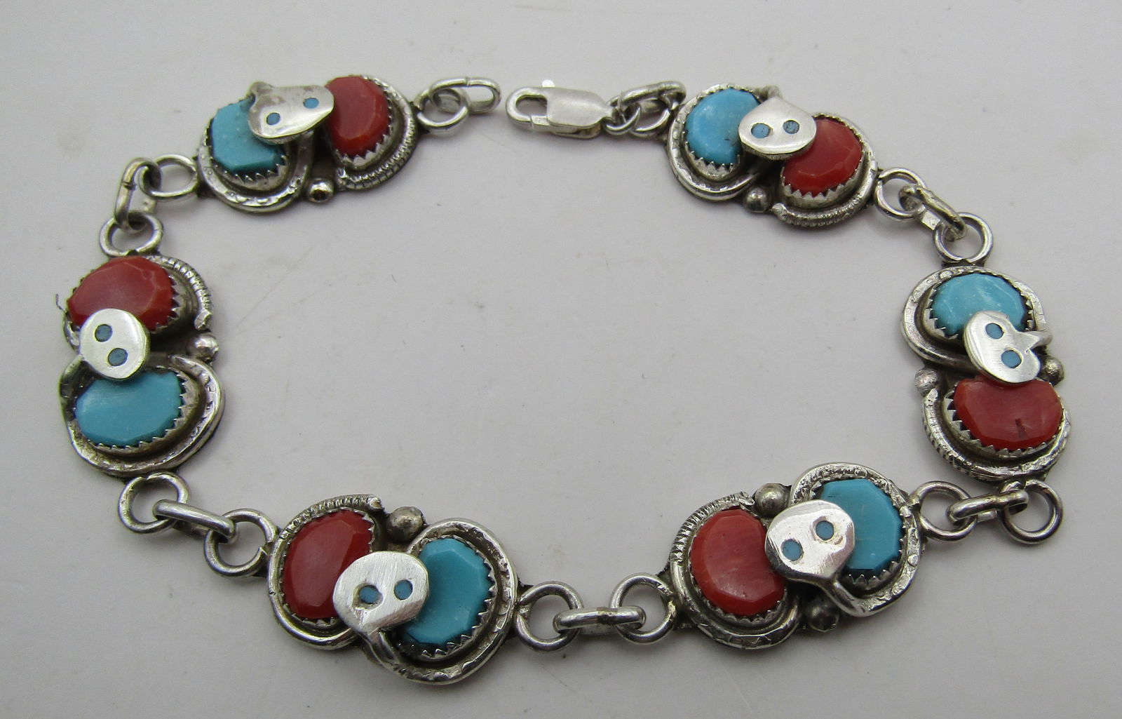 EFFIE CALAVAZA TURQUOISE & CORAL BRACELET STERLING (1 of 3)