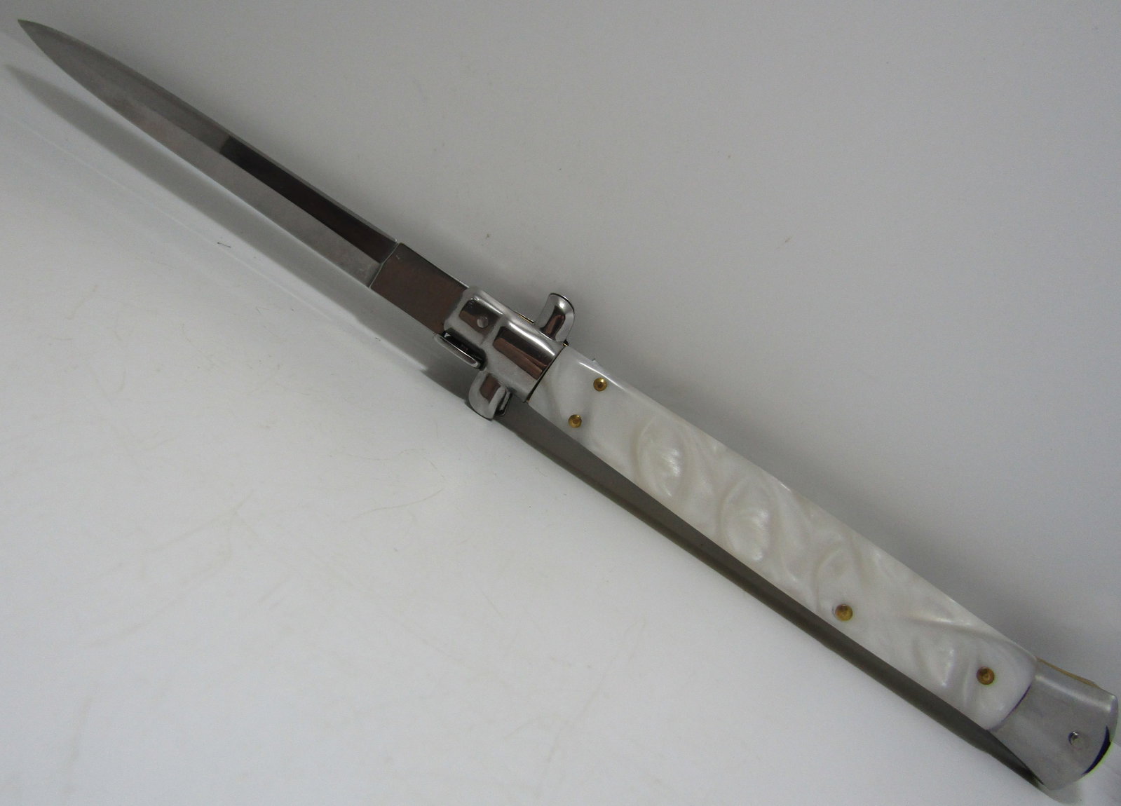 LARGE SWITCHBLADE KNIFE - 3