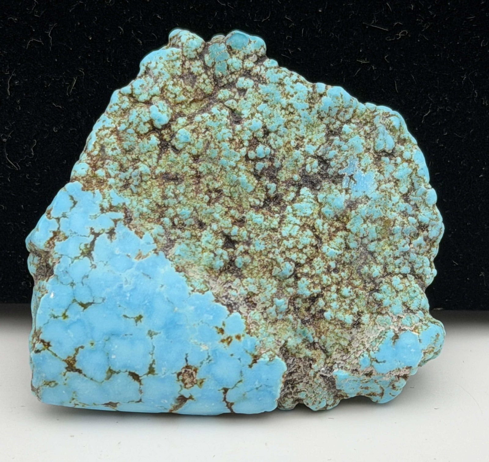 WOW SPIDERWEB KINGMAN TURQUOISE STONE SPECIMEN: GORGEOUS WATERWEB / SPIDERWEB MATRIX ON THIS TURQUOISE NUGGET FROM THE KINGMAN MINE. MEASURES 1.25" X 1.25" X 0.25". WEIGHS 9.1 GRAMS OR 45 CARATS. WITH IMPERIAL AUCTION THE COST FOR PACKING AND SHIPP