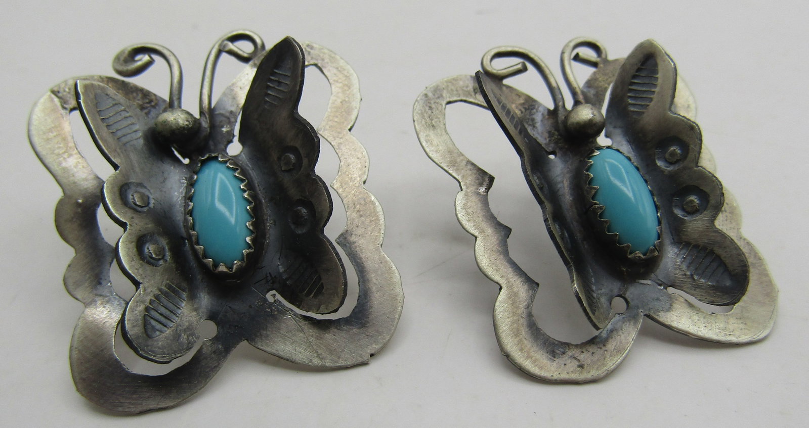 YAZZIE BUTTERFLY TURQUOISE EARRINGS STERLING SILVE (1 of 4)