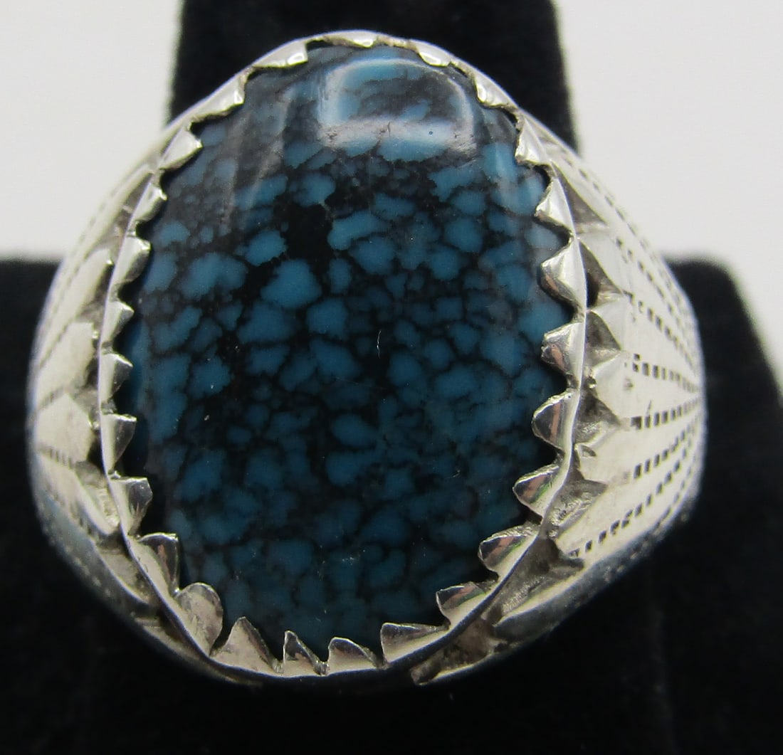JD"LANDER SPIDERWEB TURQUOISE RING STERLING SILVER: VINTAGE ESTATE ARTIST HALLMARKED "JD STERLING" GENUINE TURQUOISE AND RED CORAL RING. NATIVE AMERICAN SOUTHWEST NAVAJO INDIAN JEWELRY. MEASURES 3/4 INCH. TESTED STERLING SILVER. SIZE 8. WEIGHS 16.1 GRA