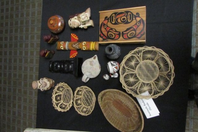 Seminole Mexican Pottery Baskets Northwestern 15: 29.18 Seminole & Mexican Pottery, Baskets, Northwestern Native American Statues 15 Pc