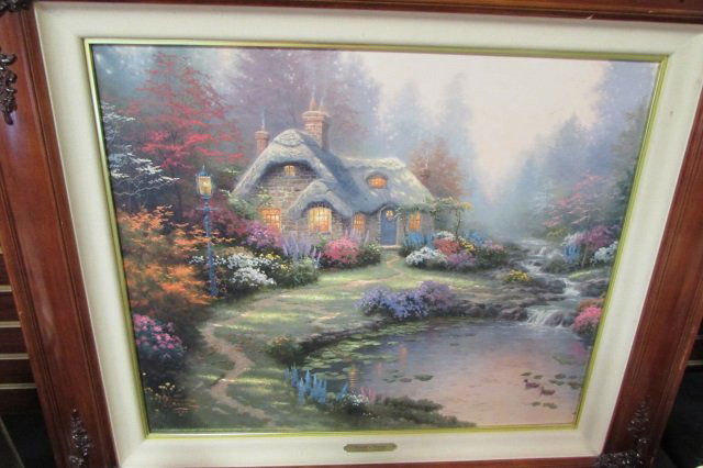 THOMAS KINKADE "EVERETTS COTTAGE" PAINTING SIGNED: 3.663 SIGNED AND NUMBERED 2818 OUT OF 5950 24" X 20" GOOD CONDITION IN WOOD FRAME