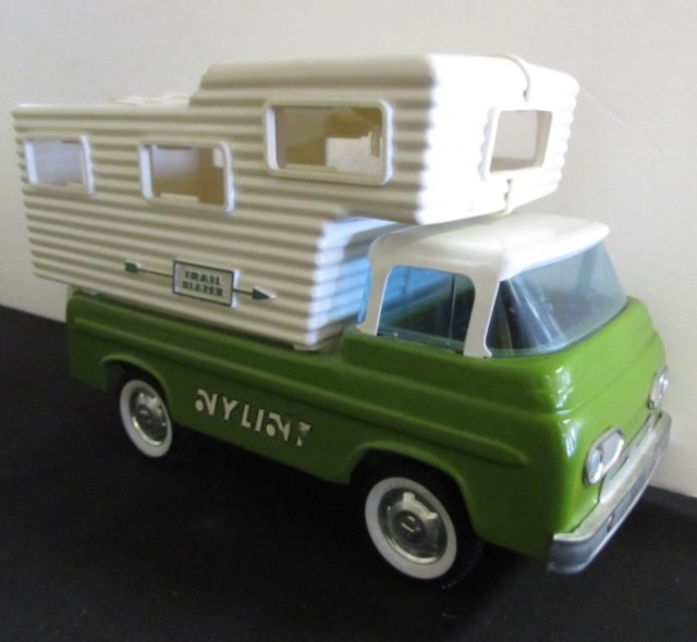 NY Lint Trail Blazer Camper VGC RARE GREEN: 71.46. Measures 12". shipping is $25.