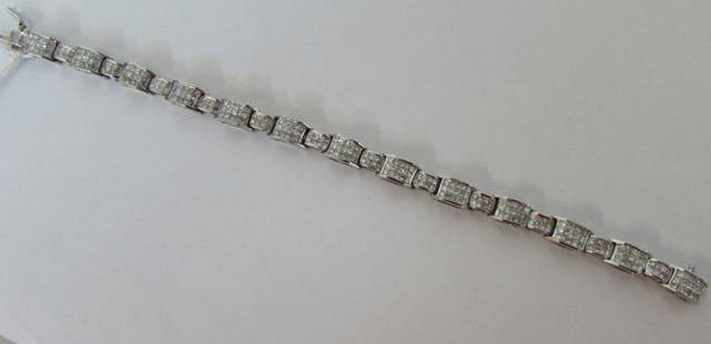 4.5cttw PRINCESS CUT DIAMOND BRACELET 14K WH GOLD: 2.0 4.5cttw PRINCESS CUT VS CLARITY G-H COLOR DIAMOND BRACELET 14K WHITE GOLD FULL 7-3/8 LENGTH WEIGHS 18.9 GRAMS 6.0mm WIDE