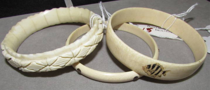 3 PC Ivory Bangle Bracelets Antique 14k Gold: 2.0. One carved fishes, one 14k solid gold inserts, one pieced.