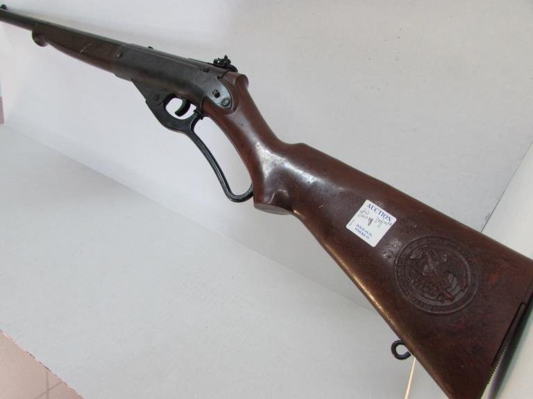 DAISY DEFENDER 141 FORCED FEED REPEATER BB GUN