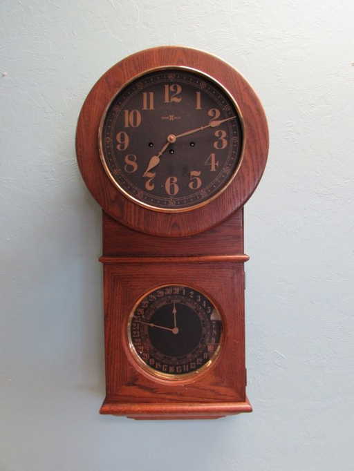 Dating howard miller clock