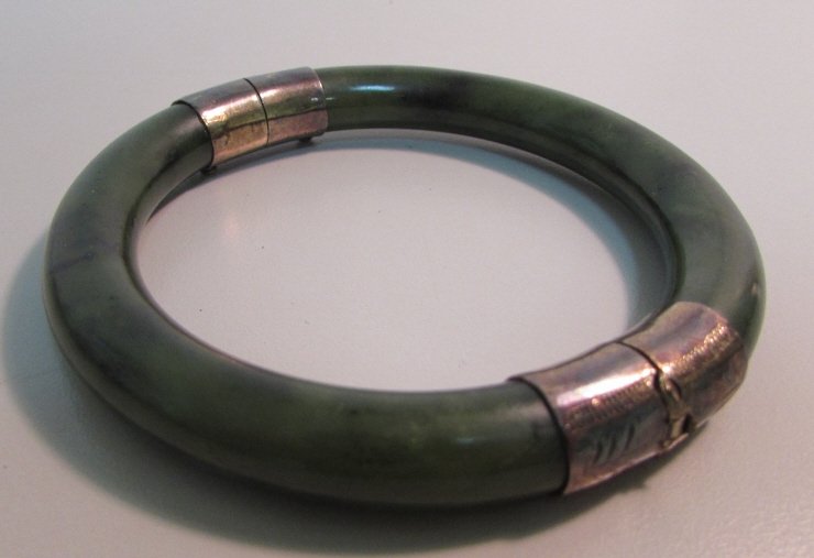 JADE BANGLE BRACELET WITH STERLING SILVER: 2.0 OPENS FOR EASY ON AND OFF. FITS 7" WRIST