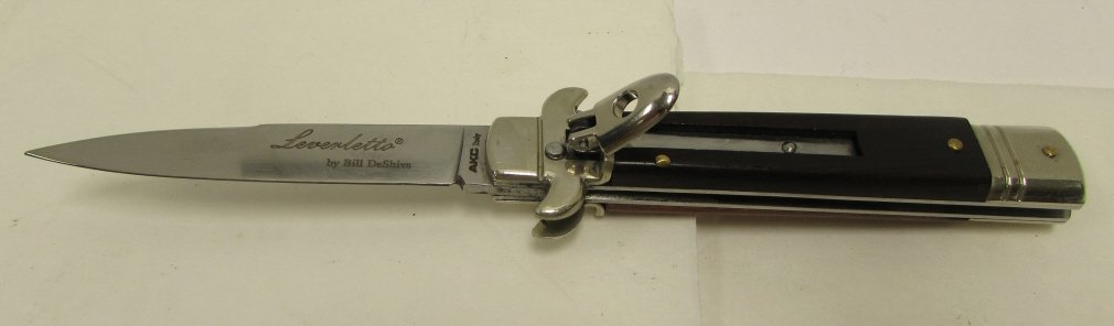 LEVERLETTO AKC ITALY STILETTO AUTOMATIC KNIFE: 2.0 LEVERLETTO BY BILL DESHIVS AKC ITAILIAN AUTOMATIC OPEN LOCKING KNIFE. STILETTO SWITCHBLADE. 3 1/8" BLADE, 7 3/4" OVERALL. WOOD GRIPS.