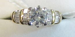 18K & PLATINUM DIAMOND RING 1.04CT SOLITARE