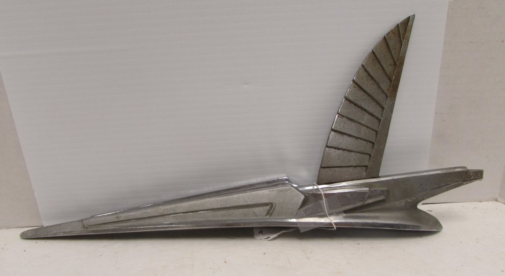 FORD CRESTLINE SUNLINER EMBLEM CAR MASCOT: 1954 FORD HOOD ORNAMENT FOR CRESTLINE, SUNLINER, SKYLINER. 15.75" LONG.