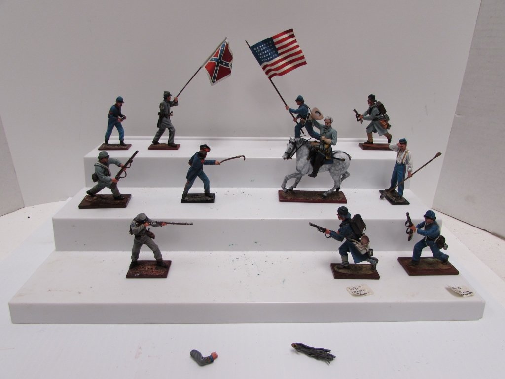 11 RUSSIAN LEAD SOLDIERS CIVIL WAR UNION INFANTRY: 149.91 LEAD TOY SOLDIERS, CONFEDERATE, UNION INFANTRY G. ROBERT E. LEE. HAND PAINTED, MADE IN RUSSIA. 11 PIECES. 2 1/4" - 5" TALL. (2 DAMAGED)