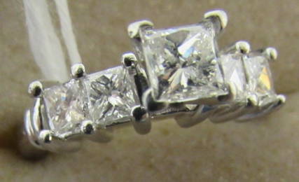 1.5CT DIAMOND RING PLATINUM PRINCESS