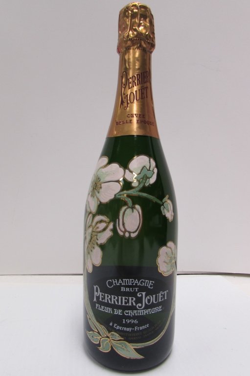 1996 PERRIER JOUET CHAMPAGNE BRUT PAINTED BOTTLE: 19.57 UNOPENED BOTTLE OF PERRIER JOUET BRUT CHAMPAGNE 1996 PAINTED DESIGN ON BOTTLE. 750ml