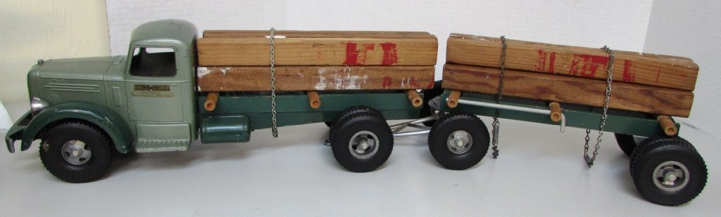 SMITH MILLER 404 AND 404 T LUMBER TRUCK TRAILER: ORIGINAL PAINT, SOME SCRATCHES. FRONT TRUCK 19" X 6", TRAILER 12" X 6"
