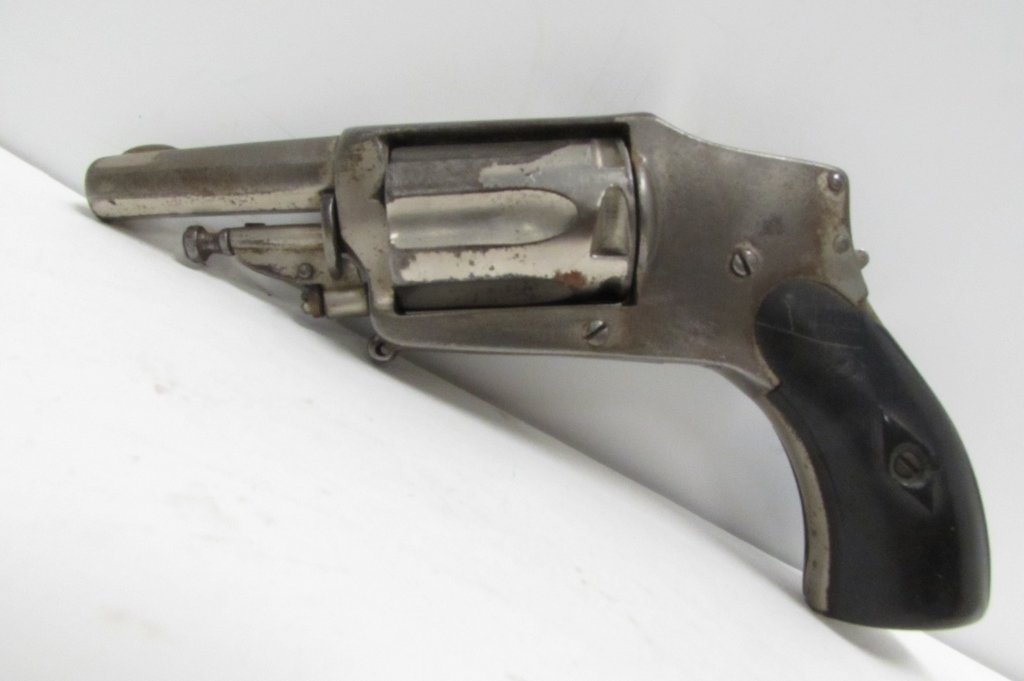 VELODOG REVOLVER BIKE GUN HANDGUN: VELO DOG 6 SHOT 22 CAL. HAND GUN "PISTOL". EBONY GRIPS, 2" BARREL.