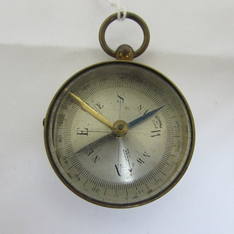 COMPASS MADE IN FRANCE BRASS W LOCK: MEASURES 1-1/2" IN DIAMETER