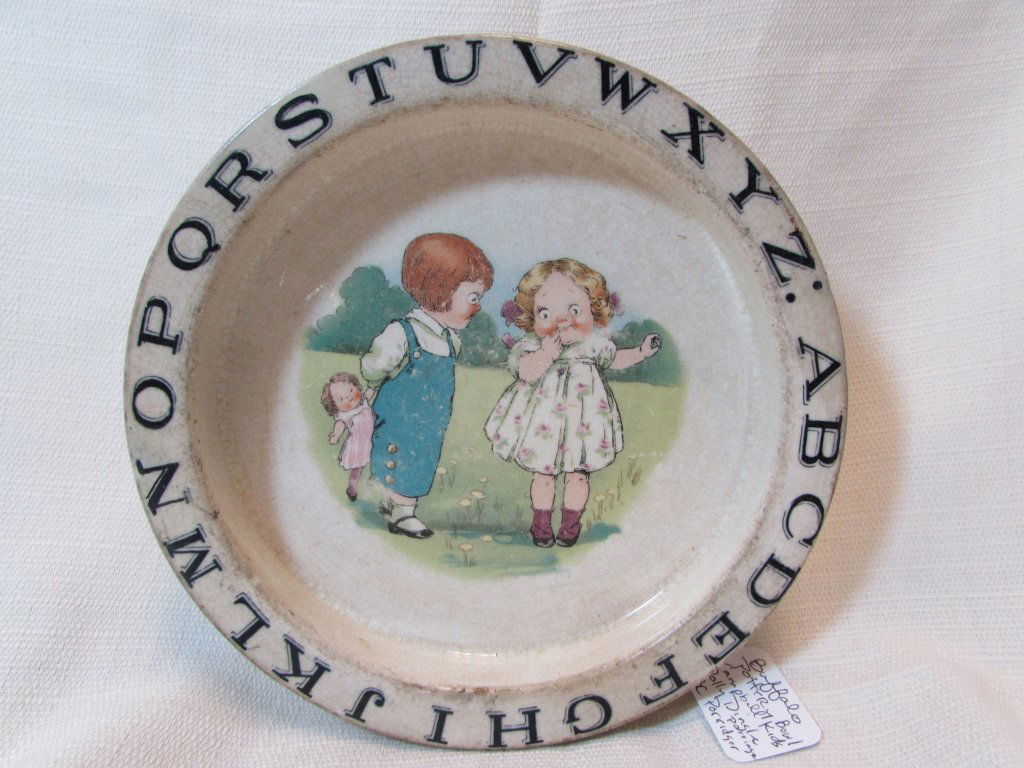 BUFFALO POTTERY BOWL CAMPBELL DOLLY DINGLE ABC: ANTIQUE ALPHABET CEREAL PORRIDGE DISH FEATURING CAMPBELL'S SOUP KIDS. MADE BY BUFFALO POTTERY. 7 5/8" DIAMETER. CRAZED, NO CHIPS OR CRACKS.