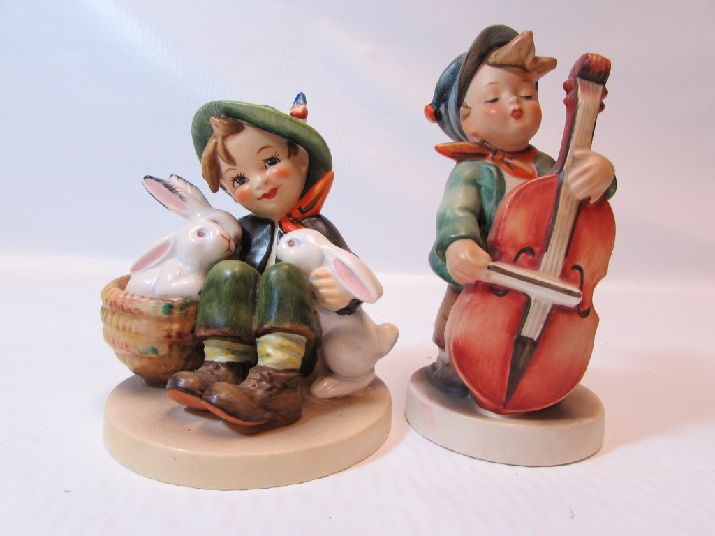 2 HUMMELS 58/I PLAYMATES 186 SWEET MUSIC FIGURES: HUMMEL GOEBEL PORCELAIN STATUES. MADE IN W GERMANY. 4.5" - 5" TALL. NO CHIPS OR CRACKS.