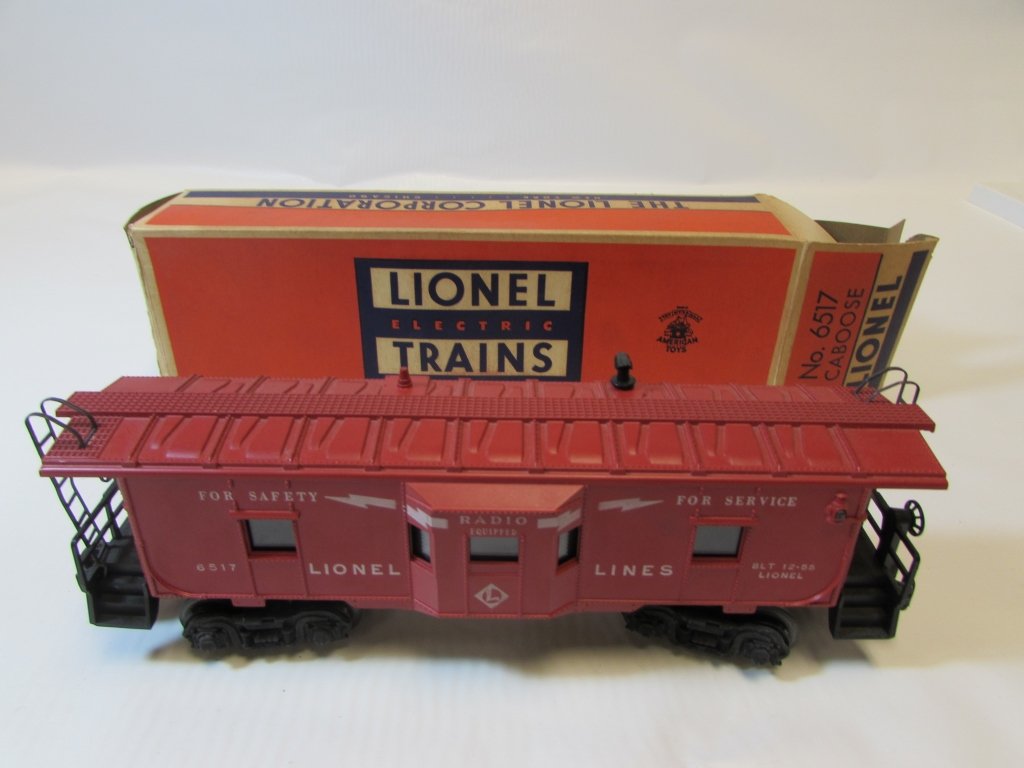 LIONEL CABOOSE 1955 MIB ILLUMINATED BAY WINDOW: TOY TRAIN CAR #6517 MINT IN ORIGINAL BOX. LIGHTED WINDOW. 10" LONG.