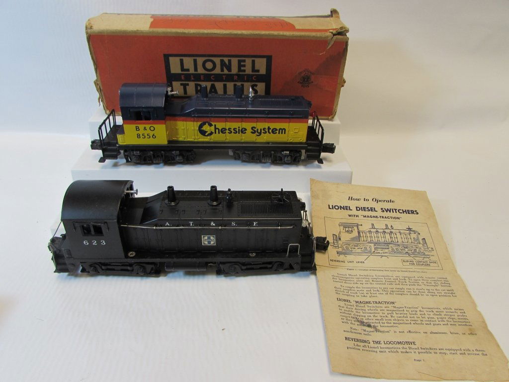 LIONEL TRAIN ENGINE CHESSIE 8556 SANTA FE 623: 52.36Z7 TOY TRAIN LOCOMOTIVE #623 LIONEL w/ BOX & INSTRUCTIONS; B & O 8556 w/ LIONEL DIESEL SWITCHER. 10" - 11" LONG.