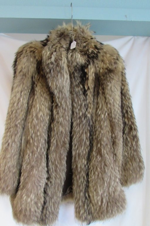 COYOTE FUR COAT JACKET THALHIMERS SIZE MEDIUM: 163.56. TAG " AVANTI EXCLUSIVELY AT THALHIMERS" MEDIUM SIZE 10-12. MEASURES 34" LONG