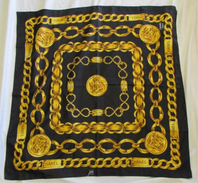 COCO CHANEL SILK SHAWL PASHMINA SCARF GOLD: 2B LINK CHAIN DESIGN. 35" x 34". EXCELLENT CONDITION.