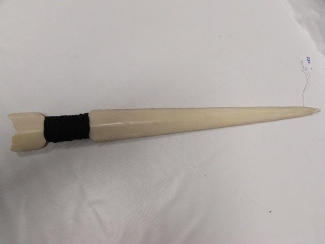 SWORDFISH BILL TAXIDERMY POLISHED SWORD: NATURAL GENUINE SWORD FISH ROSTRAL BONE BILL w/ NYLON HANDLE. 24" LONG. GREAT CONDITION.