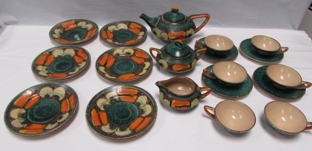 19PC EVA ZEISEL STRICKER SCHRAMBERG COFFEE TEA SET: DEKOR 973 CAPRI BAUHAUS MNDRIAN SMF MAJOLICA CIRCA1920. 19 19 PIECES. COFFEEPOT OR TEAPOT, CREAMER, SUGAR BOWL, 6 CUPS, 4 SAUCERS, 6 PLATES/ SAUCERS. Made by Schramberg Majolikafabrik. Earthenware, po